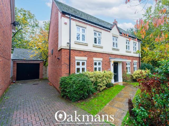 4 bedroom detached house for sale