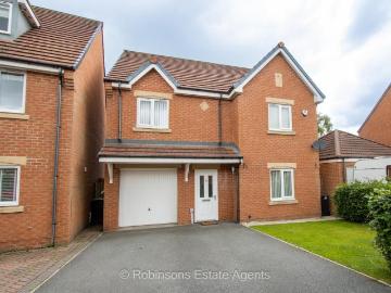 4 bedroom detached house for sale