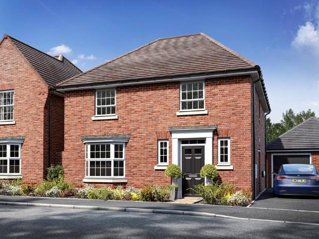 4 bedroom detached house for sale
