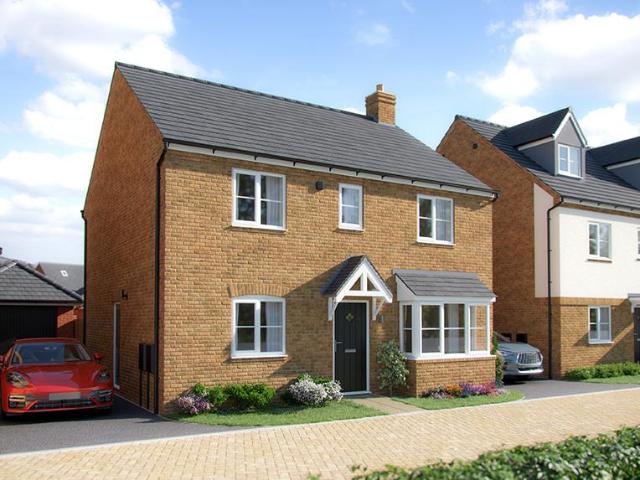 4 bedroom detached house for sale
