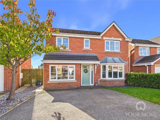 4 bedroom detached house for sale
