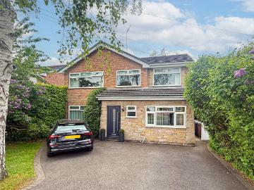 House for sale in Bromborough Wirral - Garden
