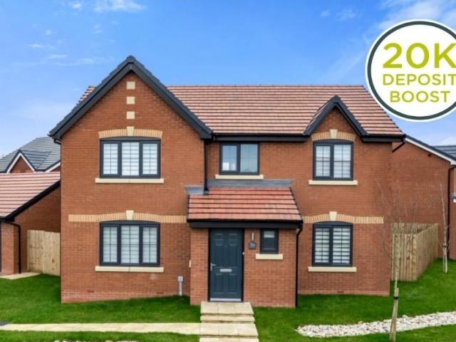 4 bedroom detached house for sale