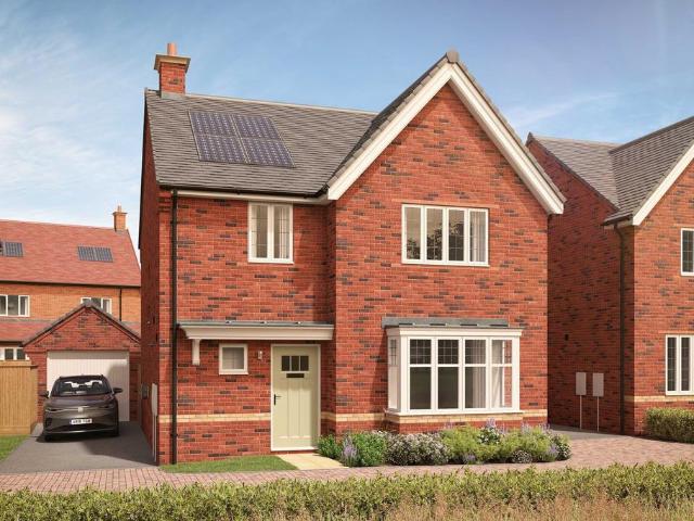 4 bedroom detached house for sale