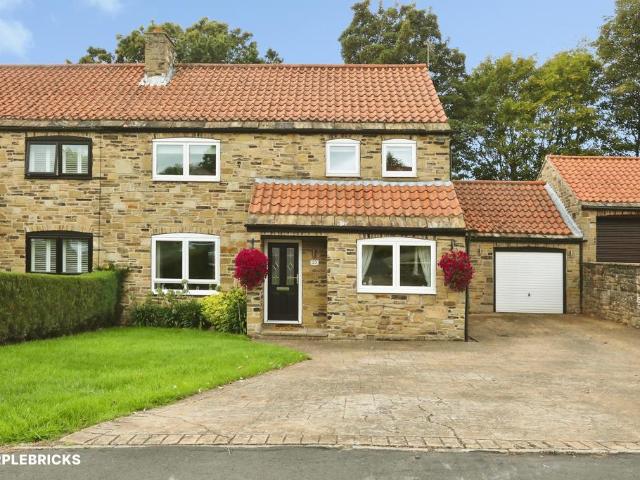 4 bedroom semi detached house for sale