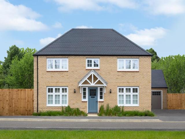 4 bedroom detached house for sale