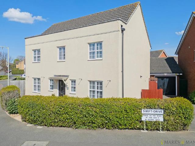 4 bedroom detached house for sale