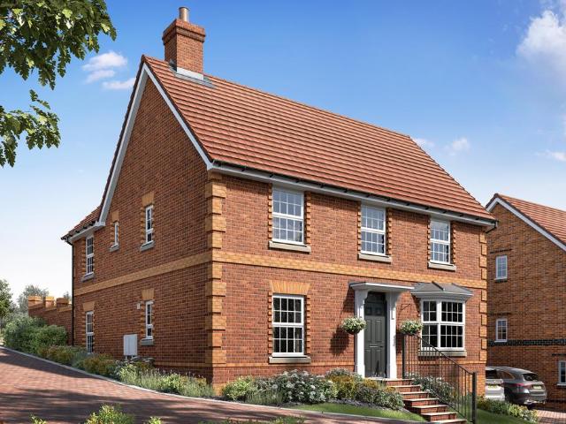 4 bedroom detached house for sale