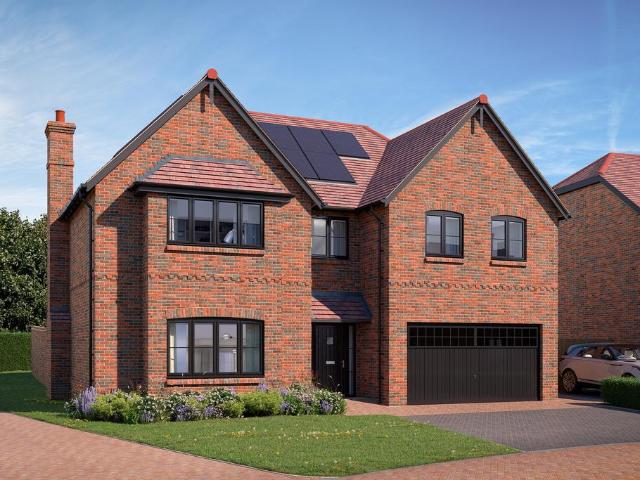 4 bedroom detached house for sale