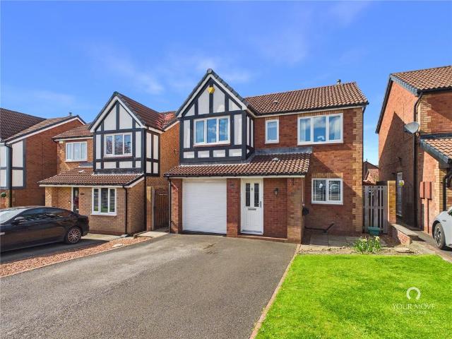 4 bedroom detached house for sale