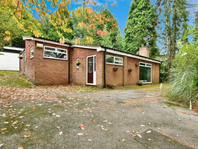 4 bedroom bungalow for sale