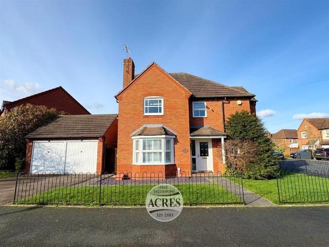 4 bedroom detached house for sale