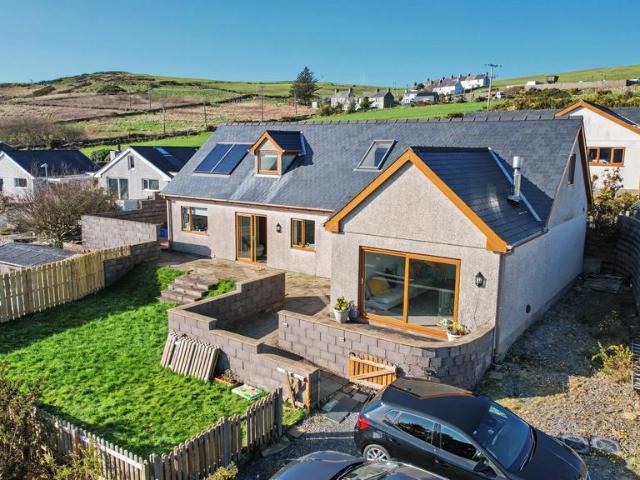 7 bedroom detached house for sale