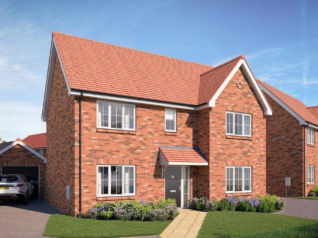 4 bedroom detached house for sale