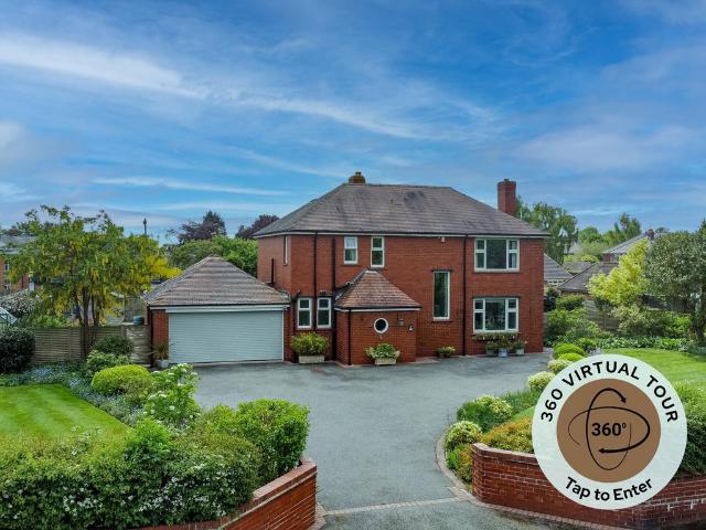4 bedroom detached house for sale
