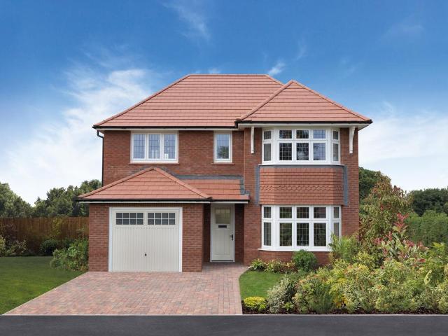 4 bedroom detached house for sale