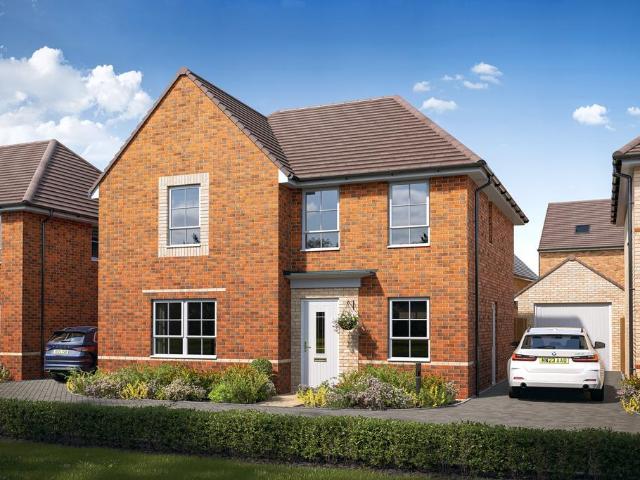 4 bedroom detached house for sale
