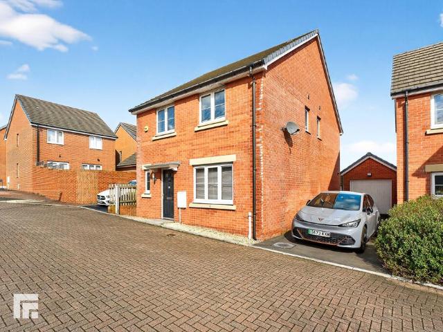 4 bedroom house for sale