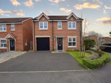 North East, North England - Garden, Equipped kitchen