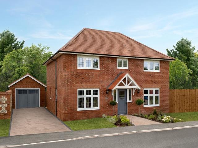 4 bedroom detached house for sale