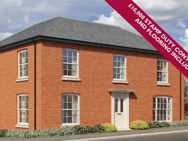 4 bedroom detached house for sale