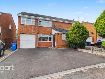 4 bedroom semi detached house for sale