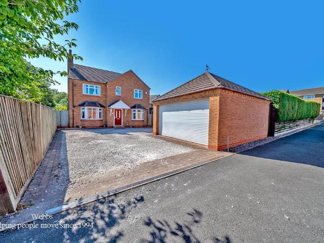 4 bedroom detached house for sale