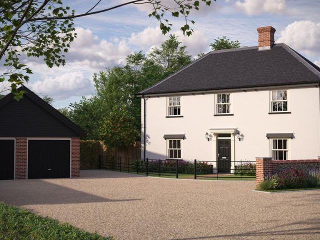 4 bedroom detached house for sale