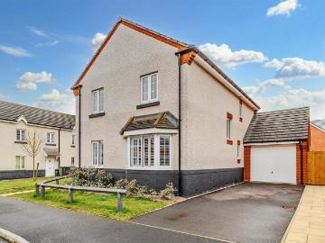 House for sale in Burhill - Garden, Equipped kitchen