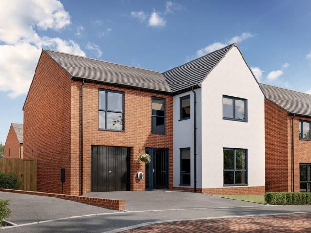 4 bedroom detached house for sale