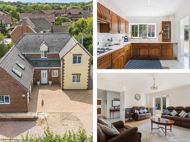 4 bedroom detached house for sale