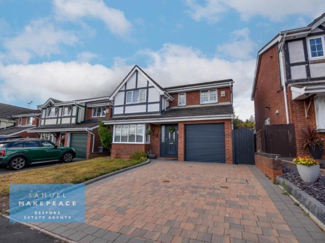 4 bedroom detached house for sale