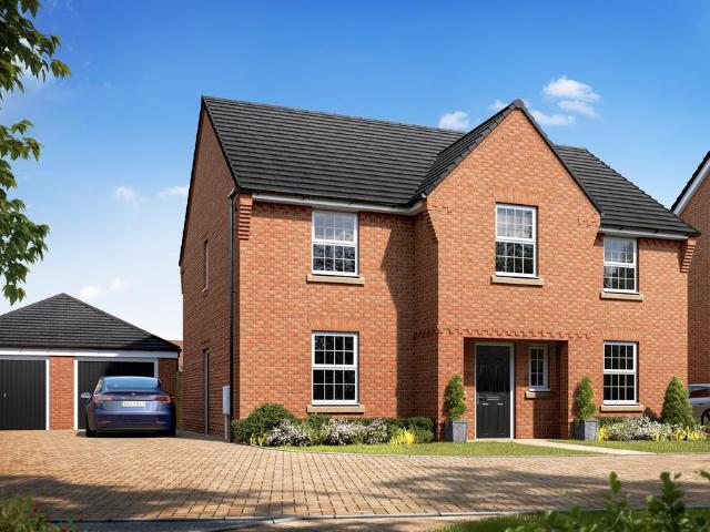 4 bedroom detached house for sale