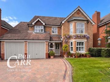 4 bedroom detached house for sale