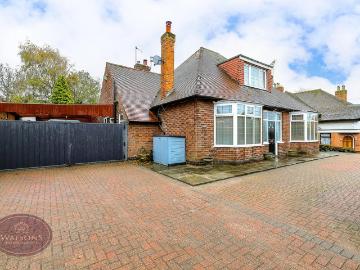 House for sale in Broxtowe - Garden