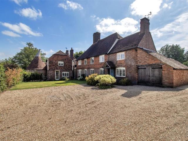 7 bedroom detached house for sale