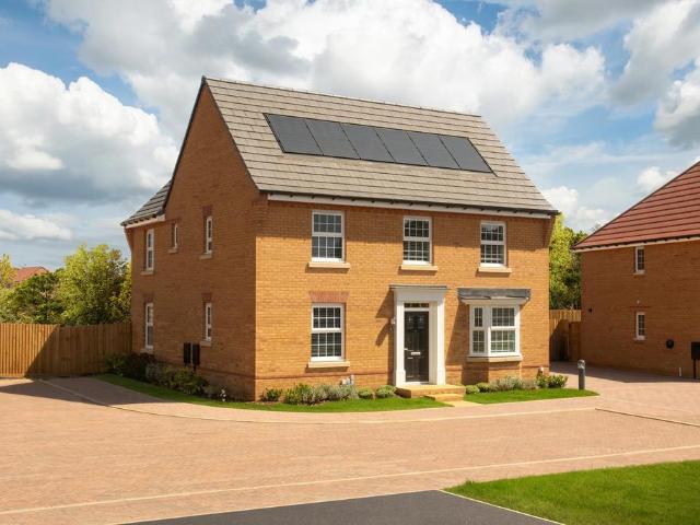 4 bedroom detached house for sale