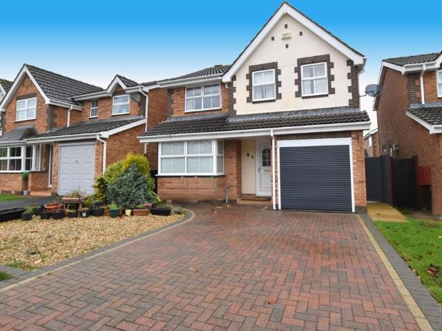 4 bedroom detached house for sale