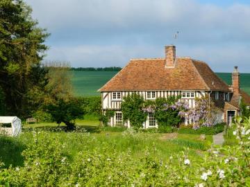 6 bedroom detached house for sale