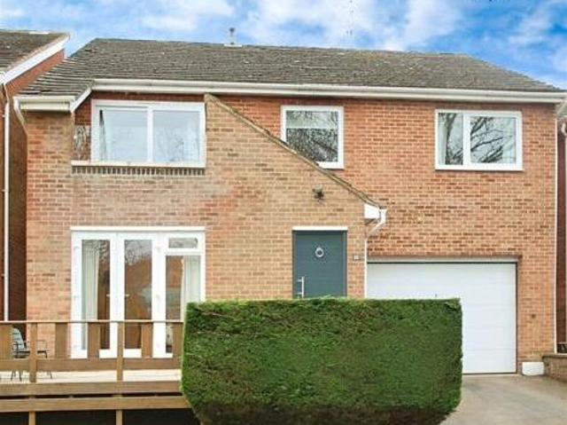 4 Bedroom Detached House For Sale In Charlton Kings, Cheltenham