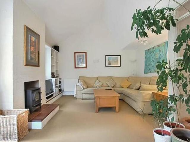4 Bedroom Detached House For Sale In Charlton Kings, Cheltenham