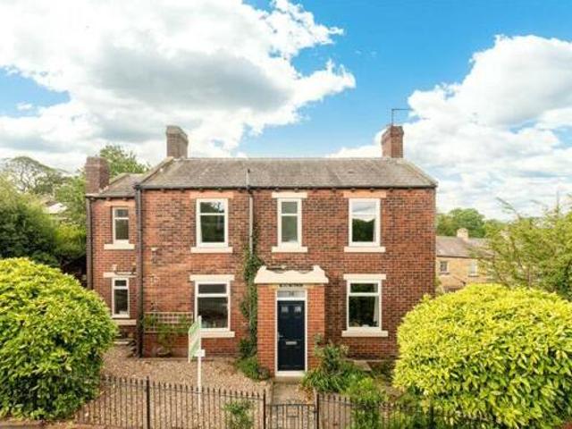 4 Bedroom Detached House For Sale In Clayton West