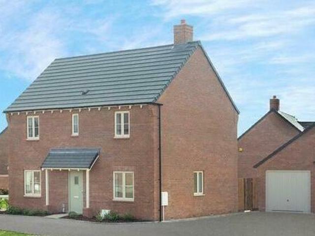 4 Bedroom Detached House For Sale In Clifton upon dunsmore, Rugby