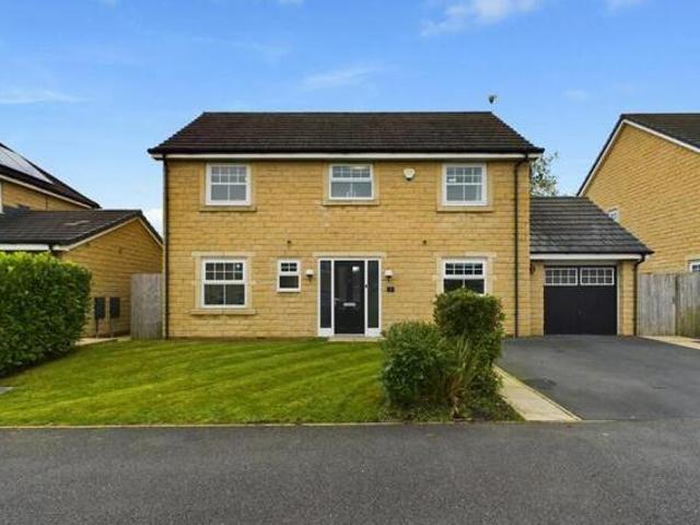 4 Bedroom Detached House For Sale In Clitheroe
