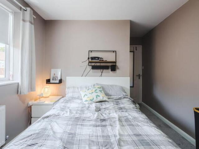 4 bedroom detached house for sale in Audley Close, Grange Park, Swindon, SN5 6BT, SN5