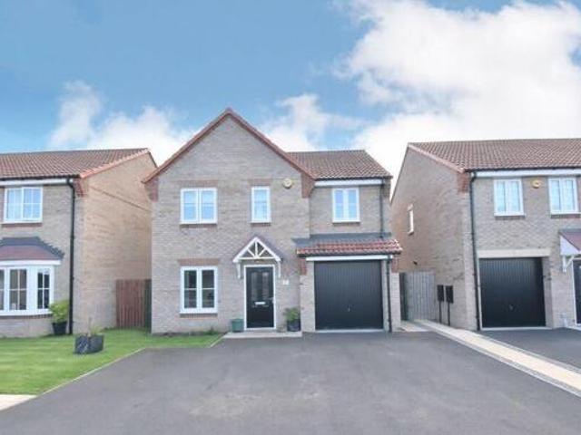 4 Bedroom Detached House For Sale In Brompton