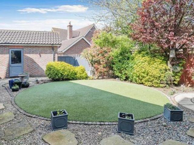 4 Bedroom Detached House For Sale In Grays, Essex
