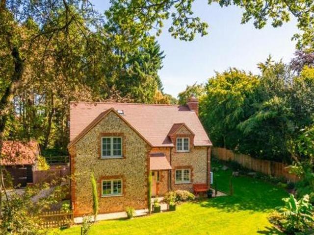 4 Bedroom Detached House For Sale In Great Missenden, Buckinghamshire