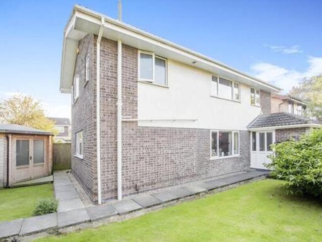 4 Bedroom Detached House For Sale In Great Yarmouth