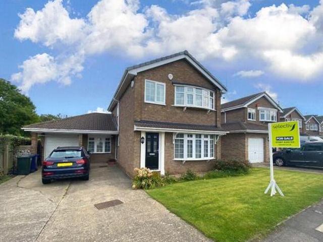4 Bedroom Detached House For Sale In Guisborough, North Yorkshire